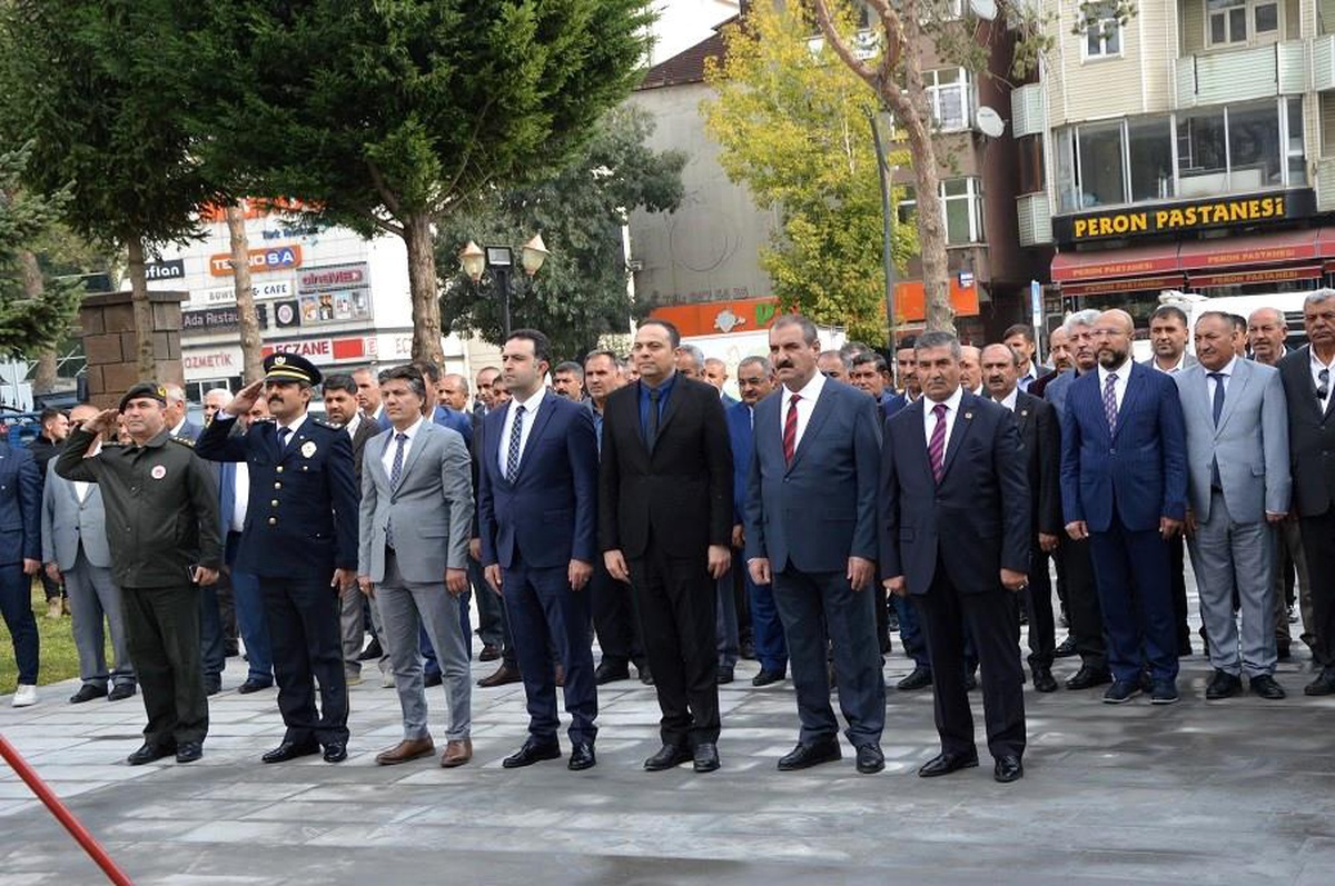 Bitlis haberi! Tatvan\'da "19 Ekim Muhtarlar Günü" kutlandı
