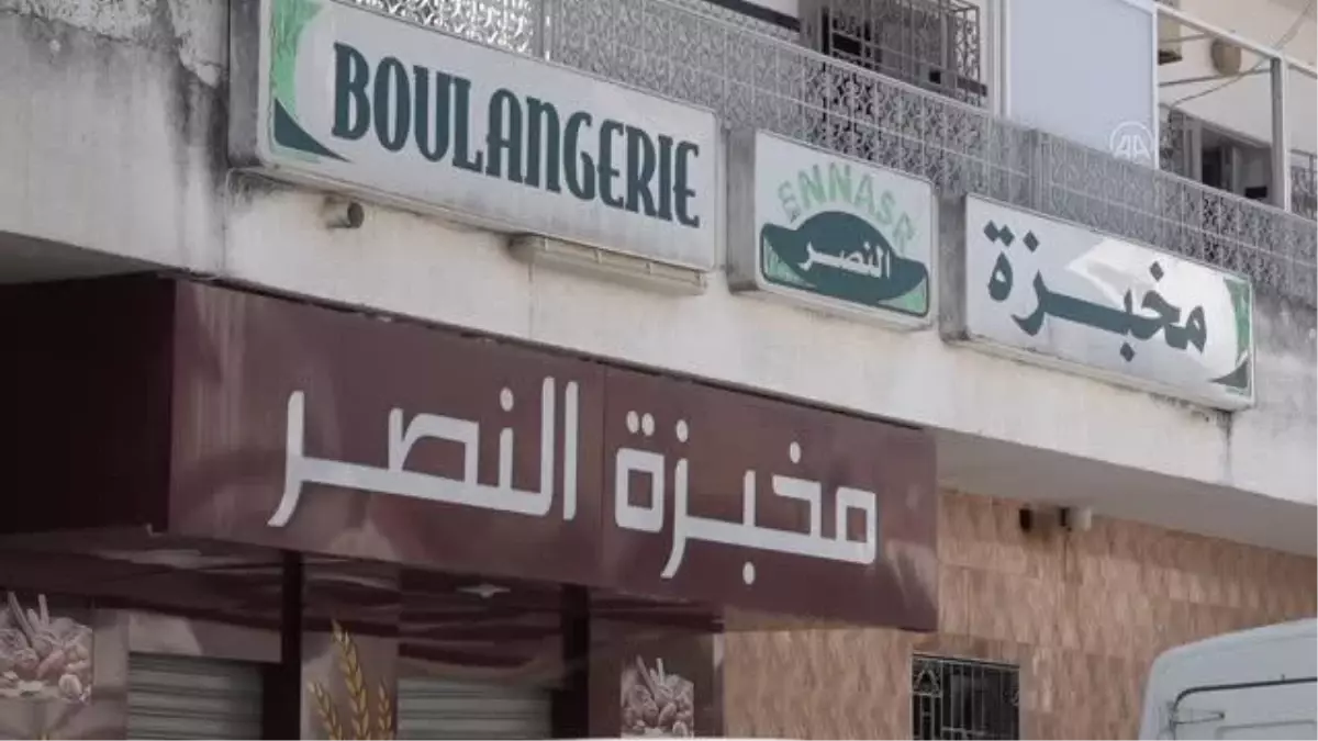 Tunus'ta fırıncılar hükümetle yaşadığı mali kriz nedeniyle greve başlattı