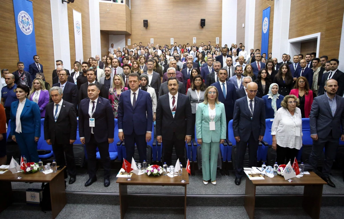 Antalya haberleri: 14. Uluslararası Dünya Dili Türkçe Sempozyumu Alanya\'da başladı