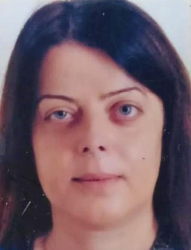 AVM'nin 3. katından aşağıya düşen kadın hayatını kaybetti