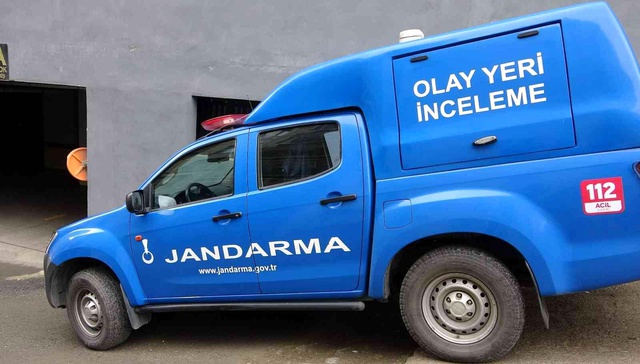 Genç adam, eski karısıyla ilişkiye yaşayan şahıs tarafından evde bıçaklandı Genç adam, eski karısıyla ilişkiye yaşayan şahıs tarafından evde bıçaklandı