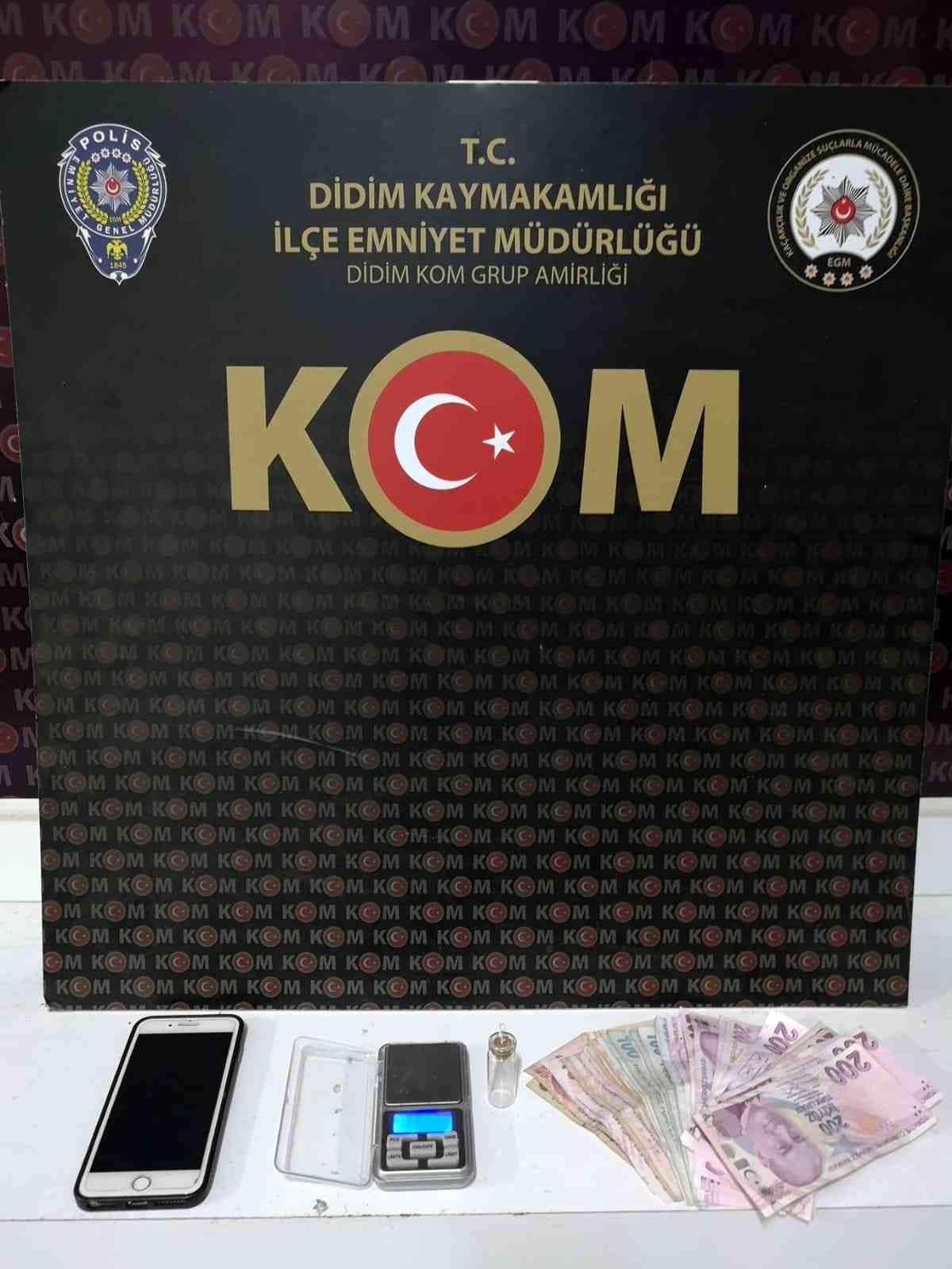 Son dakika haberi... Didim\'de zehir tacirlerine baskın: 3 tutuklama