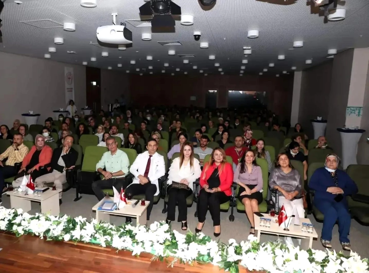 Adana gündem haberi... KADEM Adana Temsilciliğinin "Evlilik Okulu" projesi başladı