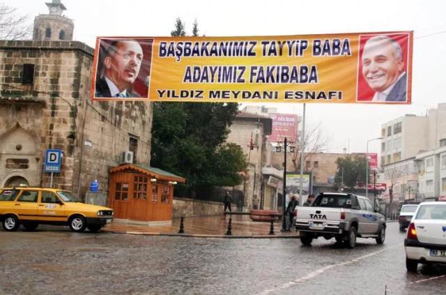 Fakıbaba'nın AK Parti'den istifa etmesi akıllara Şanlıurfa'da yaşanan 'ceket' polemiğini getirdi