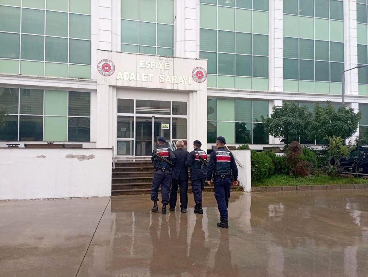 Giresun 3. sayfa: Giresun\'da, hakkında 5 yıl hapis cezası bulunan şahıs yakalandı