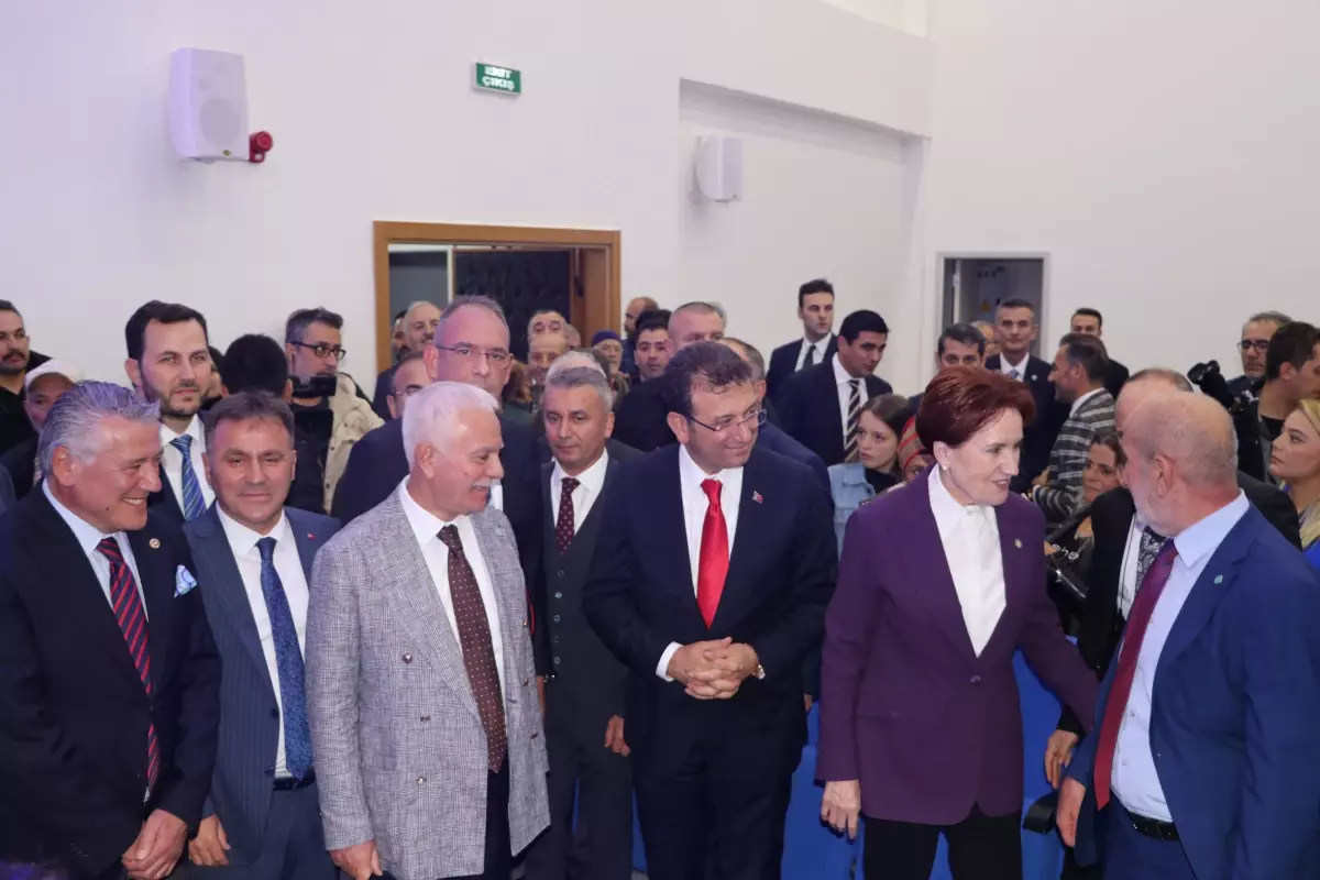 Gümüşhane gündem haberleri | Meral Akşener, Gümüşhane Mustafa Canlı Bilim ve Sanat Merkezi\'nin Açılışına Katıldı: "Ne Mutlu Mustafa Canlı Gibi Bir İsim Bırakmaya"