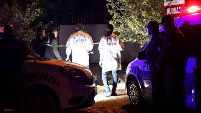 Kadın sürücüye yardıma giden oto tamircisinin sır ölümü Kadın sürücüye yardıma giden oto tamircisinin sır ölümü
