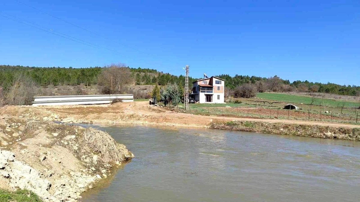 Karabük gündem: Karabük\'te selin izlerini silmek için başlatılan çalışmalar sürüyor