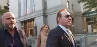 Kevin Spacey New York'ta mahkemeden ayrılırken görüntülendi