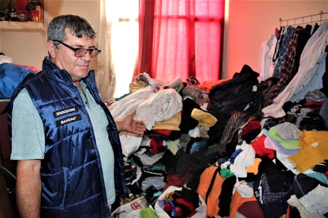 Yıllar önce kiraya verdiği eve ilk kez giren adam gözlerine inanamadı Yıllar önce kiraya verdiği eve ilk kez giren adam gözlerine inanamadı