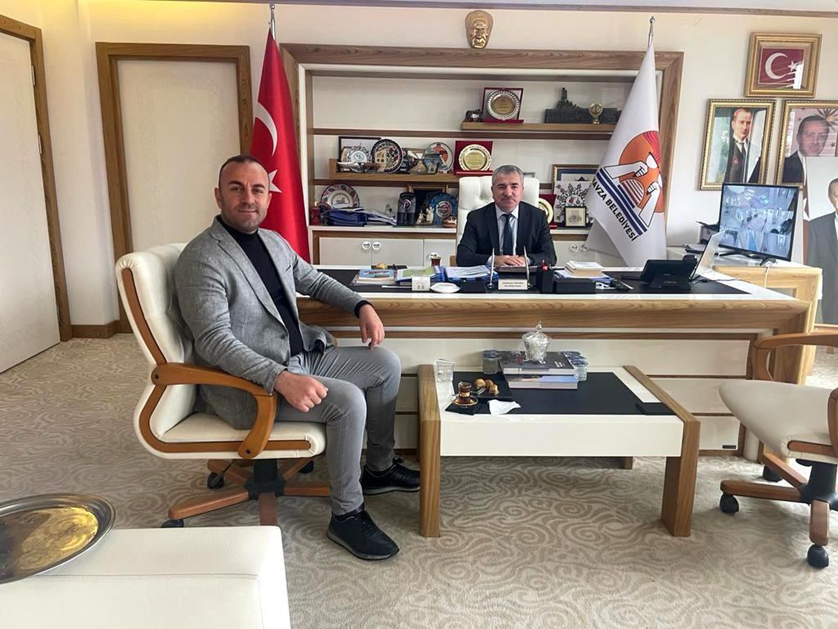 Başkan Özdemir: "Muhtarlarımızın yanında olmaya devam edeceğiz"