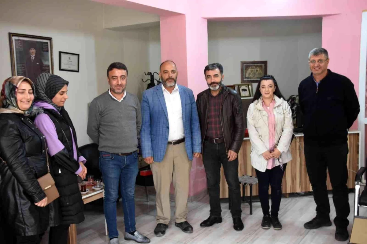 Bitlis yerel: Bitlis\'te 21 Ekim Dünya Gazeteciler Günü ziyaretleri