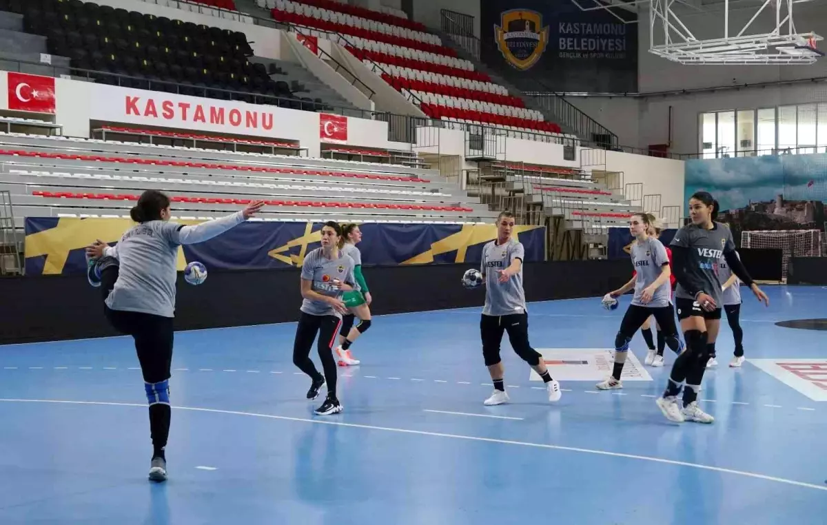 Kastamonu haberleri | EHF Şampiyonlar Ligi\'nde ilk galibiyetini alan Kastamonu Belediyediyespor, Esbjerg maçı hazırlıklarını sürdürüyor