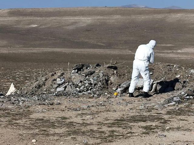 Eşiyle ilişkisini öğrenip, öldürdükten sonra gömdü; haksız tahrik ve iyi hal indirimi aldı Eşiyle ilişkisini öğrenip, öldürdükten sonra gömdü; haksız tahrik ve iyi hal indirimi aldı