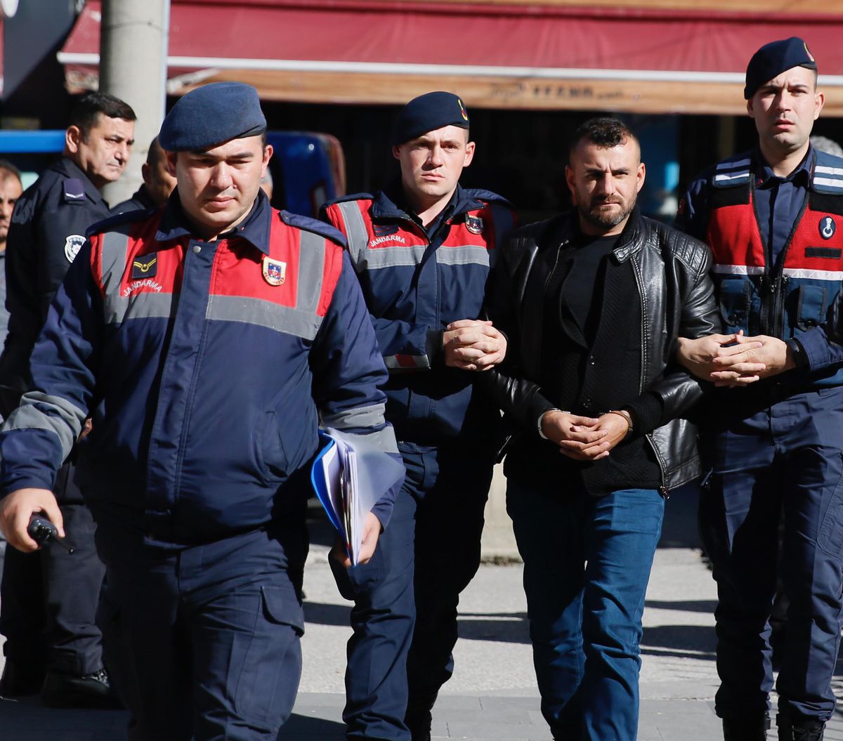 Son Dakika | Eskişehir\'de genç çiftin yaralandığı silahlı saldırının zanlısı gözaltına alındı