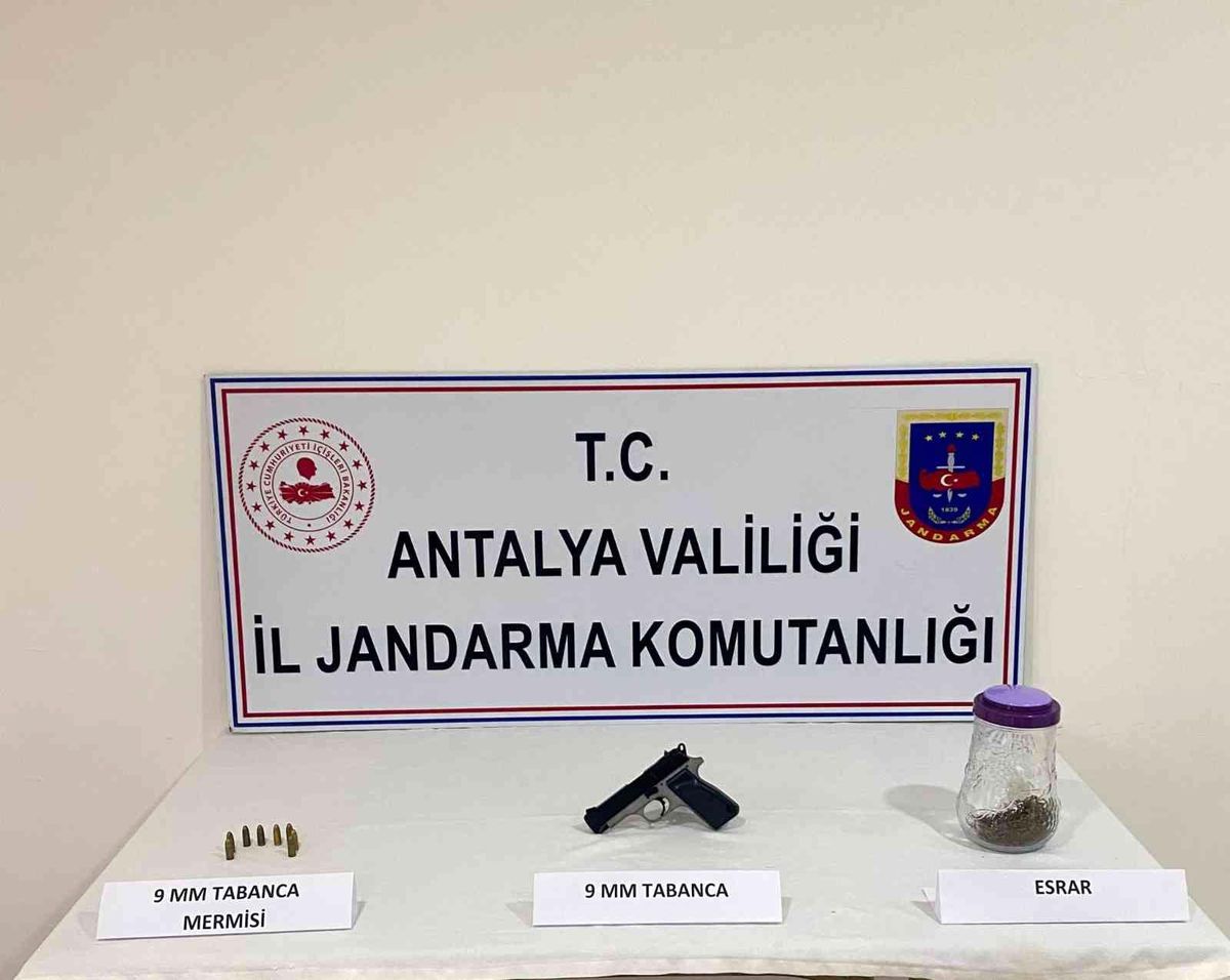 Jandarmadan uyuşturucu baskını
