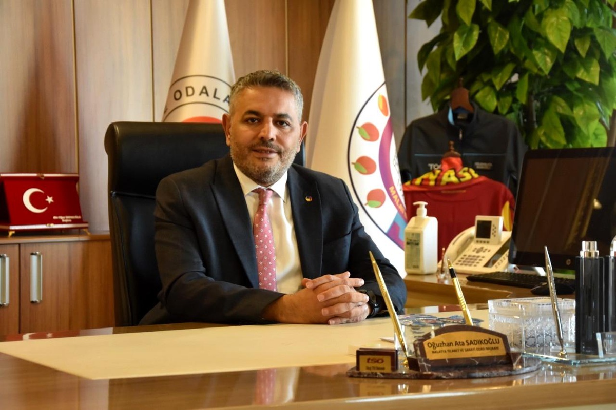 Kayısı üreticileri taban fiyatlarını bekliyor