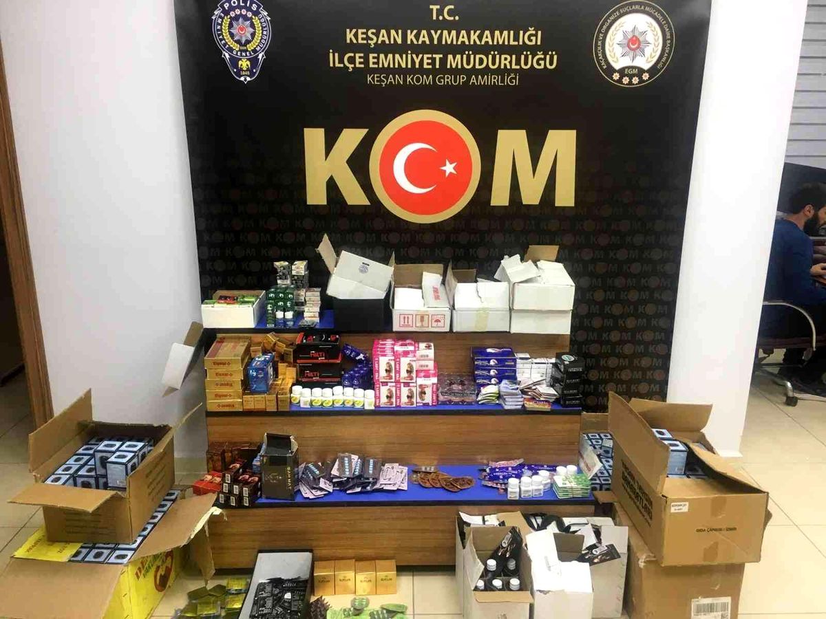 Edirne haberi! Keşan\'da çok sayıda cinsel içerikli ürün ele geçirildi