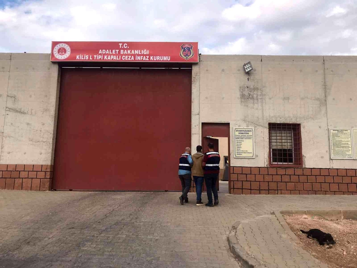 Kilis haberi... Kilis\'te PKK/PYD/YPG\'li terörist tutuklandı
