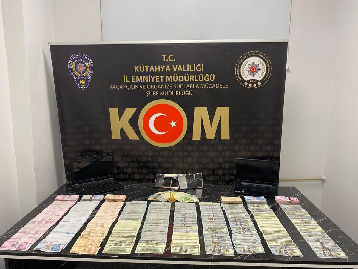 Son dakika haber! Kütahya merkezli FETÖ operasyonunda 13 zanlı tutuklandı