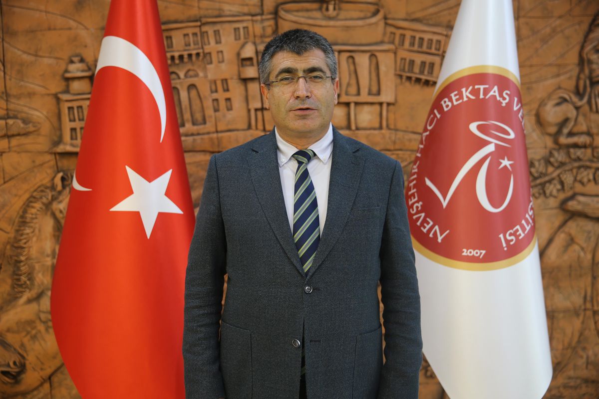 Nevşehir haberleri | Nevşehir Hacı Bektaş Veli Üniversitesinin "İhtisaslaşma Stratejisi ve Yol Haritası" hazırlandı