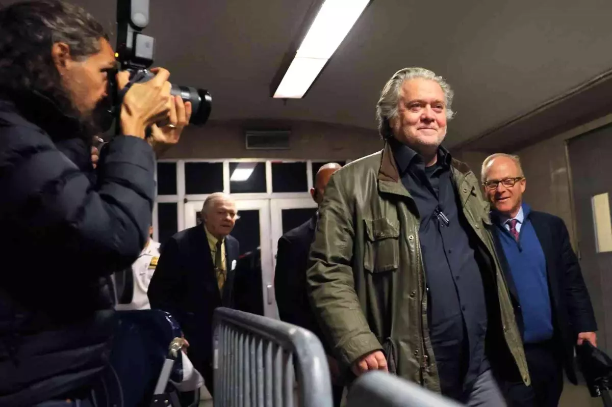 Trump'ın eski danışmanına 4 ay hapis