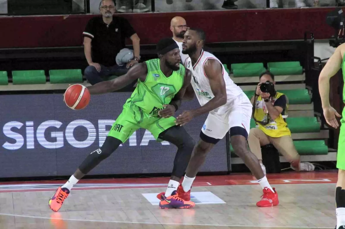 Türkiye Sigorta Basketbol Süper Ligi: Pınar Karşıyaka: 72 TOFAŞ: 83