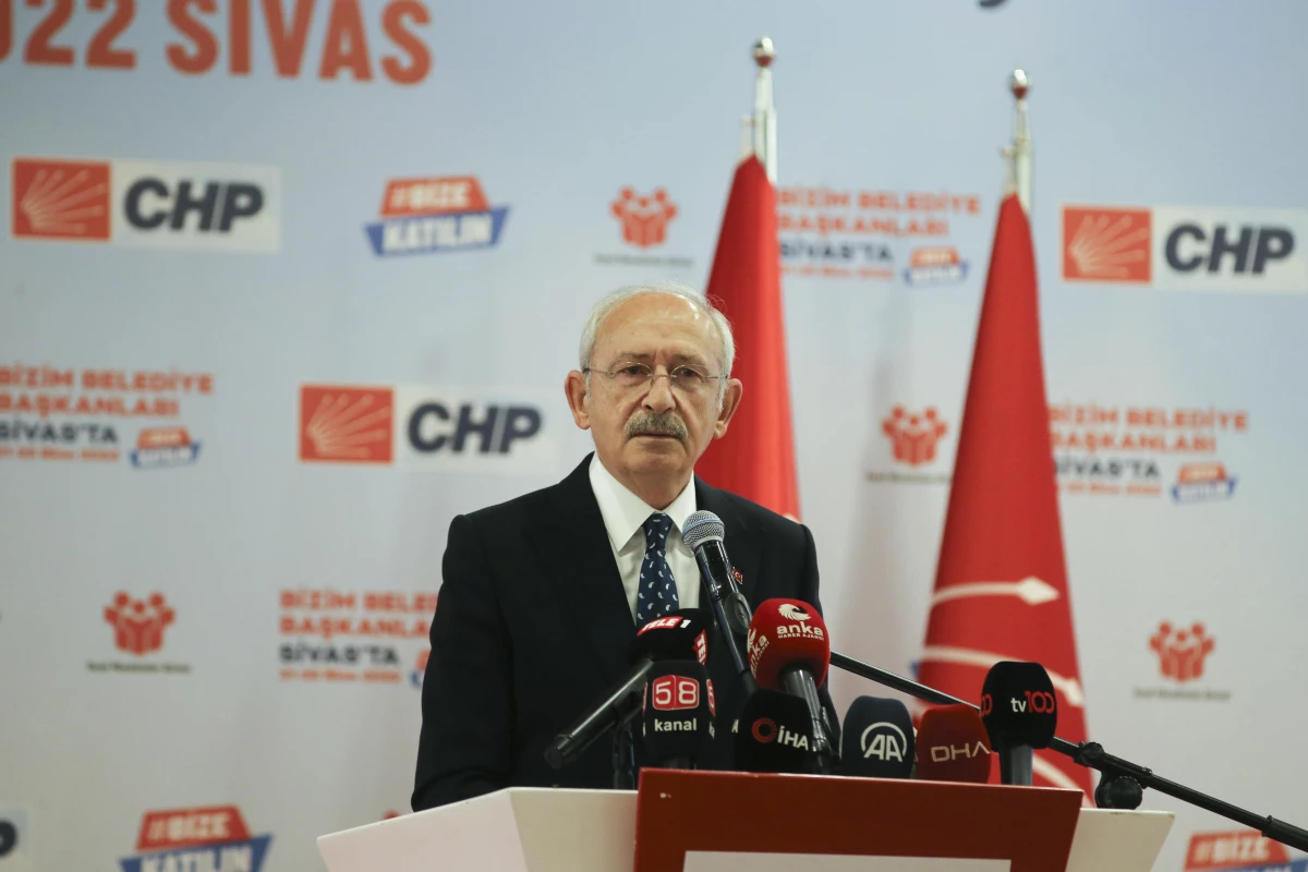 Sivas haberleri! CHP Genel Başkanı Kılıçdaroğlu, Sivas\'ta "Belediye Başkanları Çalıştayı"nda konuştu: (1)