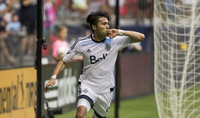 Dünya futbolu yasta! 32 yaşındaki futbolcu hayatını kaybetti Dünya futbolu yasta! 32 yaşındaki futbolcu hayatını kaybetti