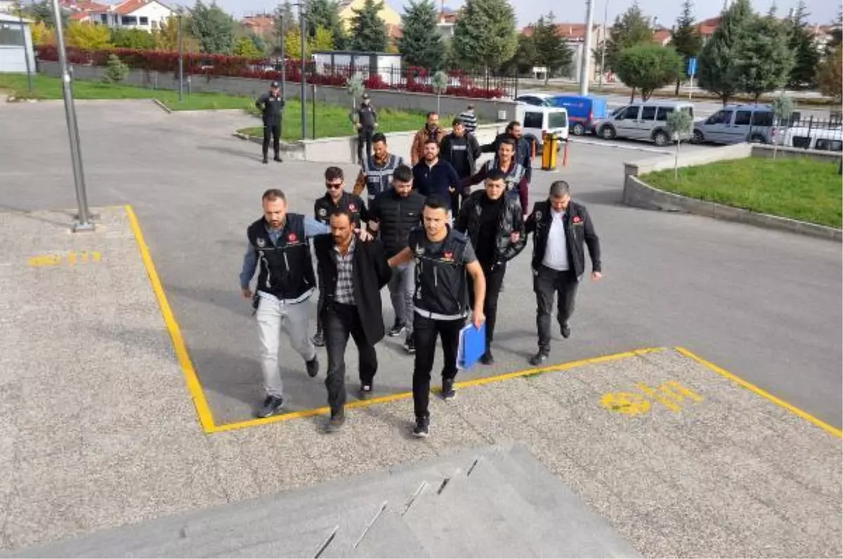 Son dakika haberi! Karaman'da suç örgütlerine yönelik operasyonda 14 kişi tutuklandı