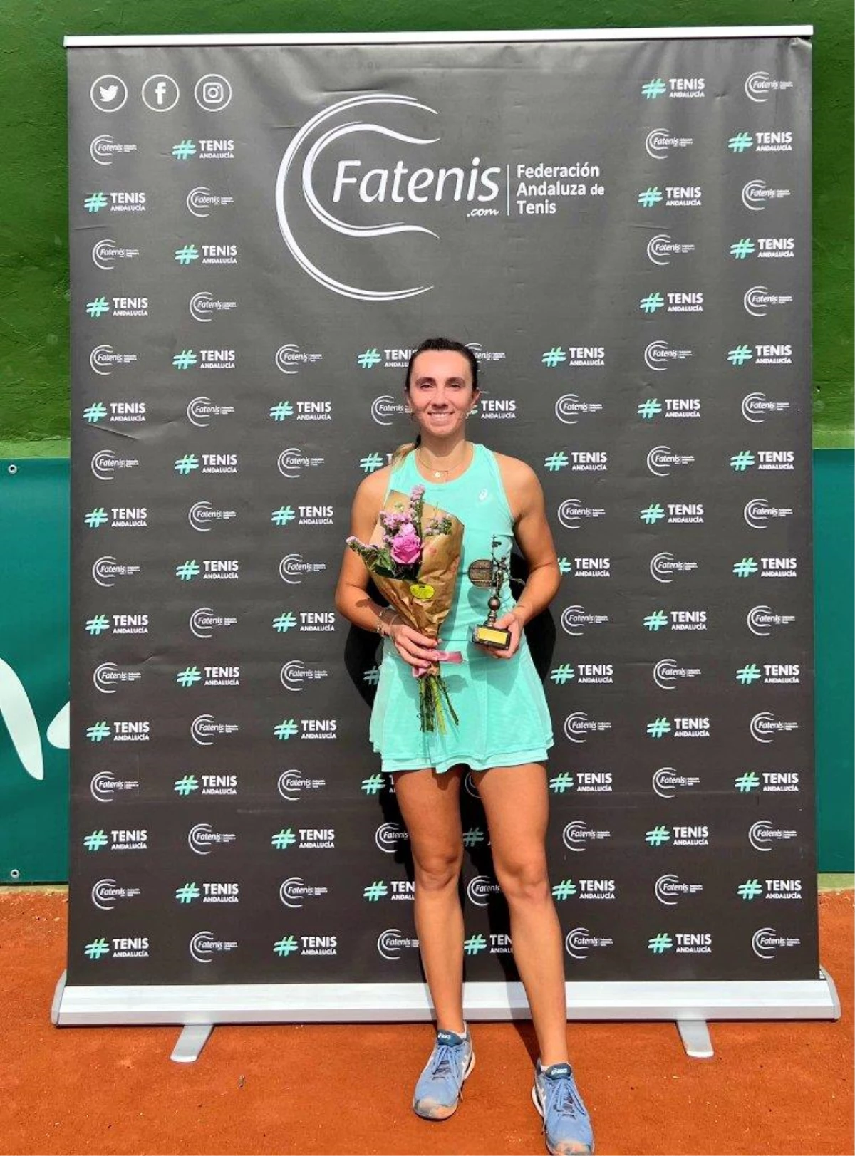 Milli tenisçi İpek Öz İspanya\'da çiftlerde şampiyon oldu