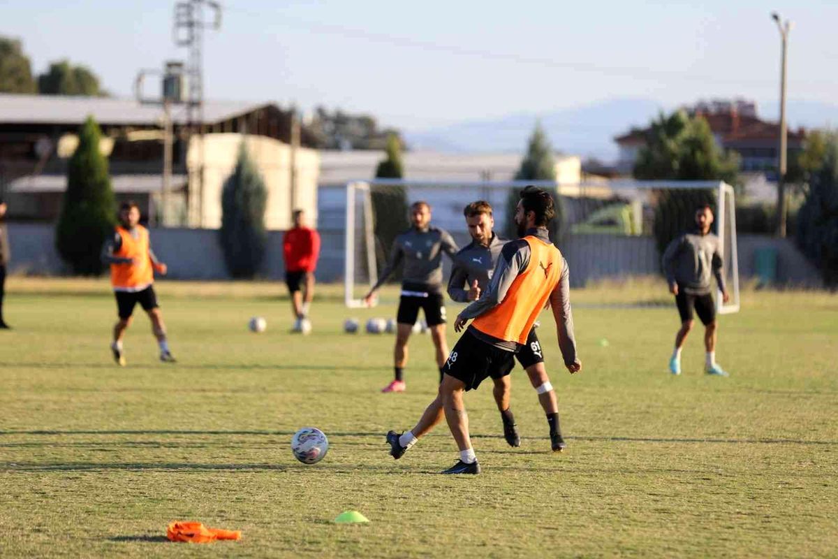 Aydın spor haberleri | Nazilli Belediyespor taktiksel çalıştı