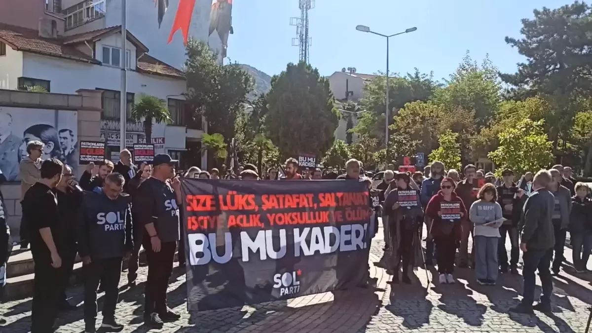 Bartın haber... Sol Parti Başkanlar Kurulu Üyesi İşleyen, Amasra\'da: Kader, Fıtrat Değil. Yaşanan Aleni Bir Cinayettir