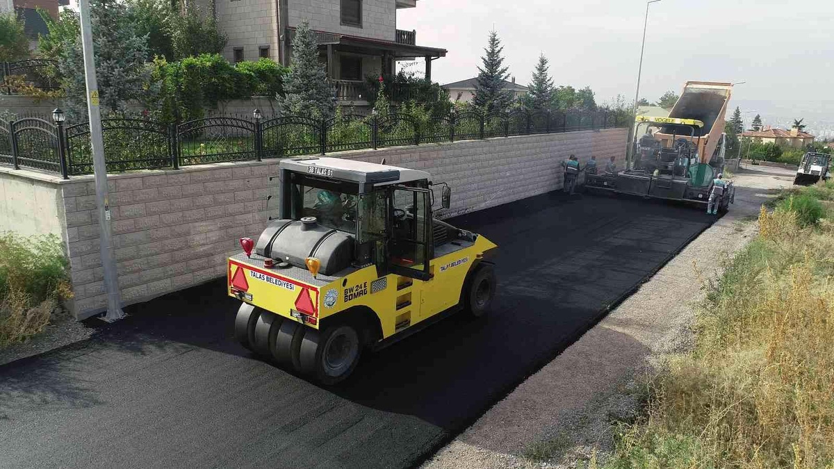 Kayseri gündem: Talas\'ta asfaltlama çalışmaları sürüyor