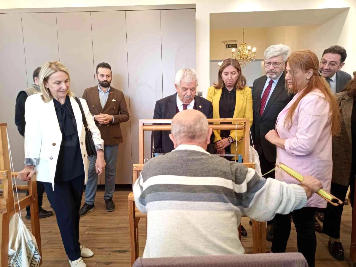 TBMM Yaşlıların Sorunlarını Araştırma Komisyonu, saha çalışmaları çerçevesinde Darülaceze Başkanlığı\'nı ziyaret etti