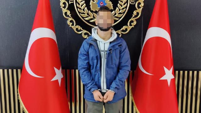 Yunanistan'da eğitim alan PKK'lı terörist İstanbul'da yakalandı! Üzerinden Murat Karayılan'ın yazdığı notlar çıktı