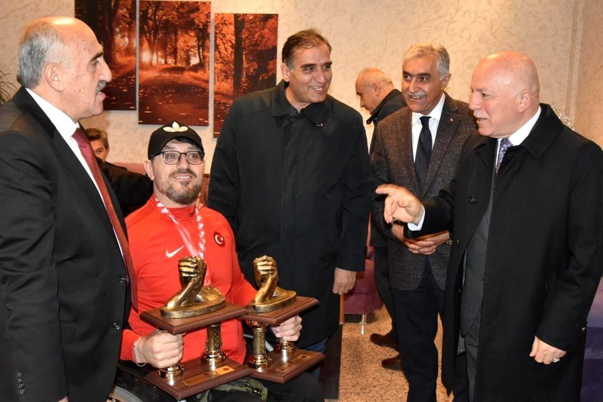 Başkan Tanfer, "Gökhan Seven, bileği bükülmez gururumuz"