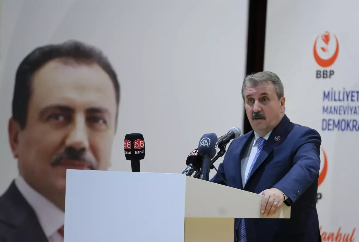 BBP Genel Başkanı Destici, partisinin İstanbul Buluşmaları programında konuştu (2)