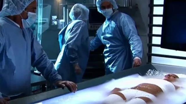 Dünya laboratuvarda tutulan 230 kişiyi konuşuyor: Ölümsüzlük o odanın içerisinde saklı Dünya laboratuvarda tutulan 230 kişiyi konuşuyor: Ölümsüzlük o odanın içerisinde saklı