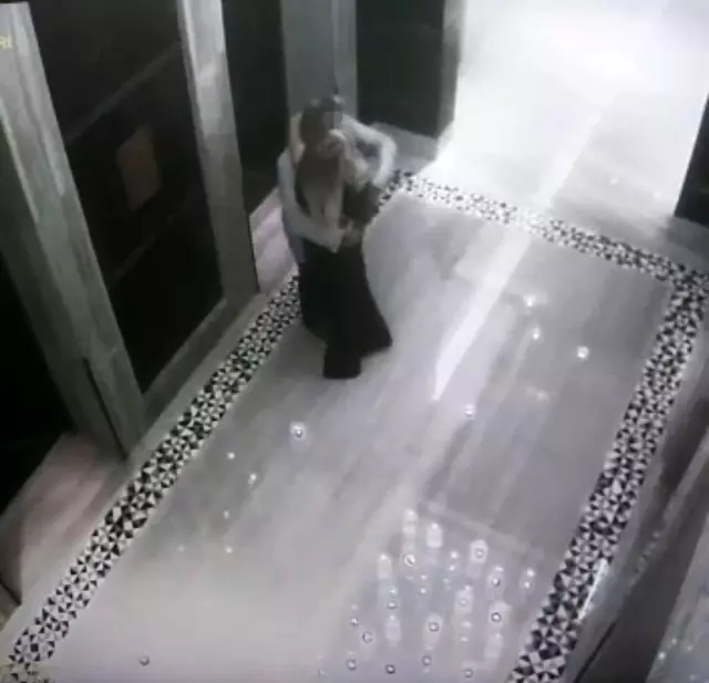 Sırp modelden akılalmaz cinsel ilişki oyunu! Gerçek ortaya çıkınca herkes şaşkına döndü Sırp modelden akılalmaz cinsel ilişki oyunu! Gerçek ortaya çıkınca herkes şaşkına döndü