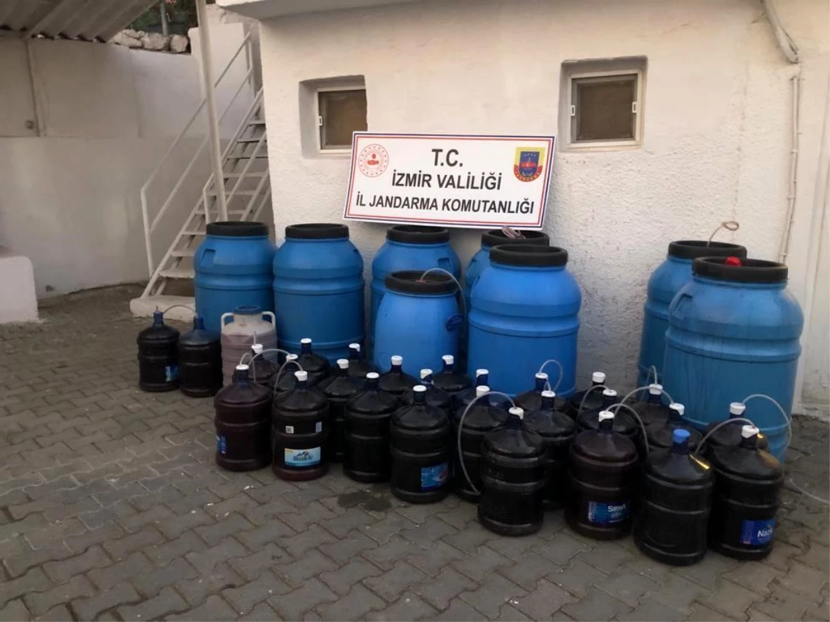 İzmir haberleri! İzmir\'de binlerce litre kaçak içki ele geçirildi