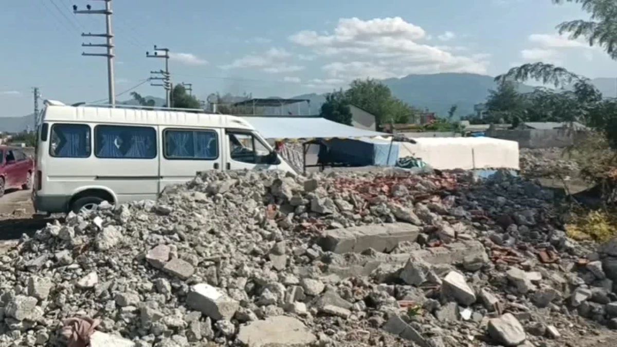 Kentsel Dönüşüm Mağduru Osmaniyeli Vatandaş: "Susuz Kaldık, Evsiz Kaldık, Yersiz Kaldık"