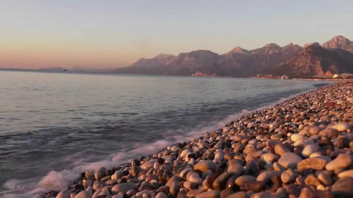 Antalya yerel haberleri... Konyaaltı Belediye Başkanı Semih Esen: Spor Turizmine Önem Veriyoruz