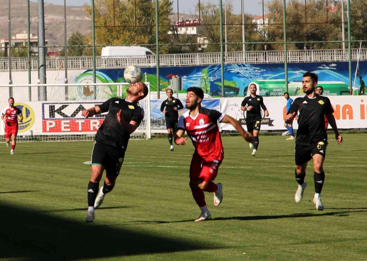 Sivas haberi: TFF 2. Lig: Sivas Belediyespor: 2 Esenler Erokspor: 3