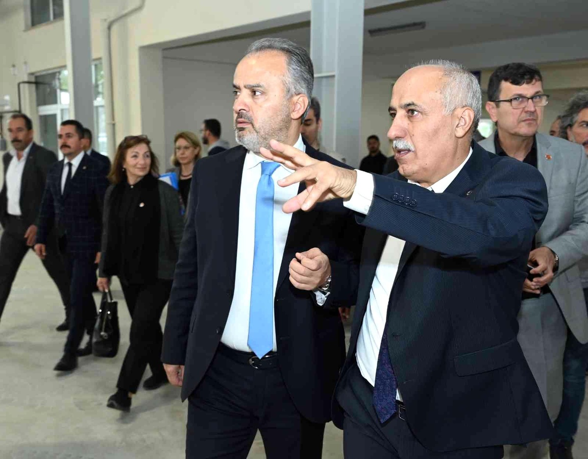 Mersin haber | Yenişehir pazar alanında sona doğru