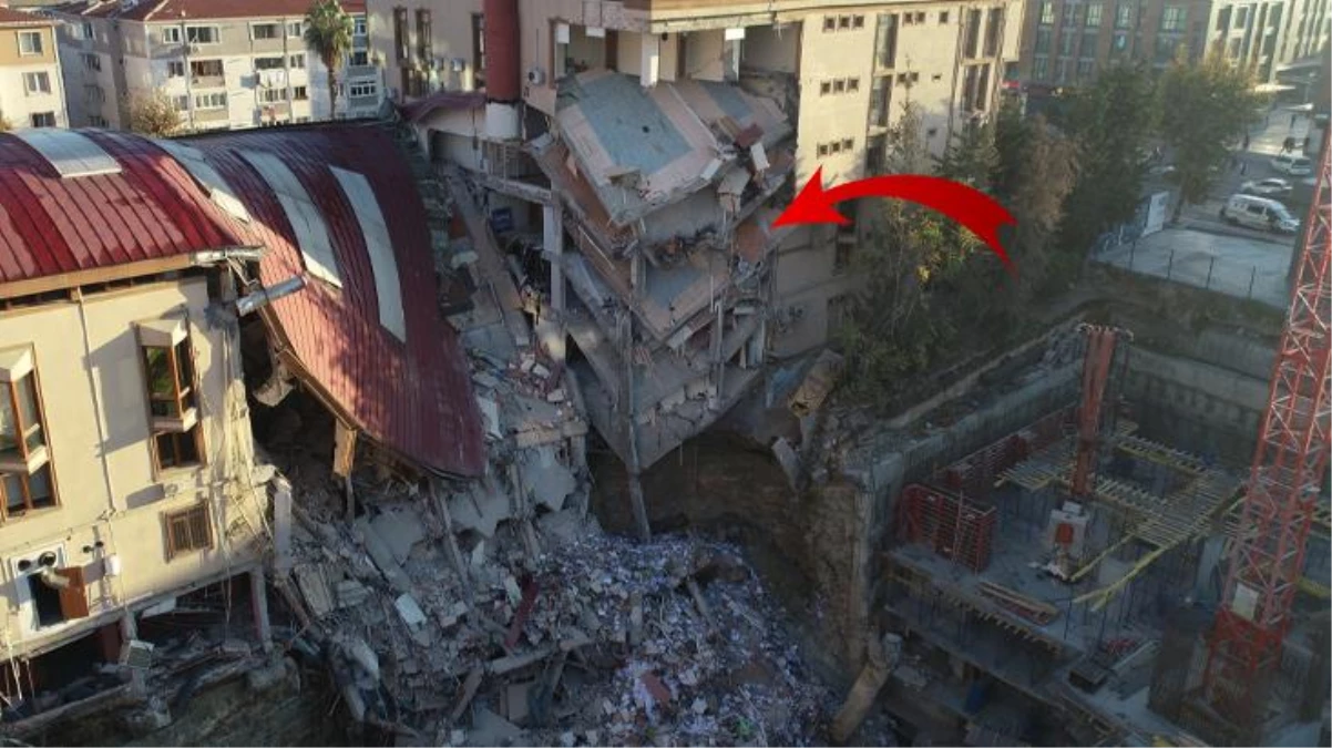 İstanbul Arel Üniversitesi binasındaki yıkımın boyunu günün ilk ışıklarıyla ortaya çıktı