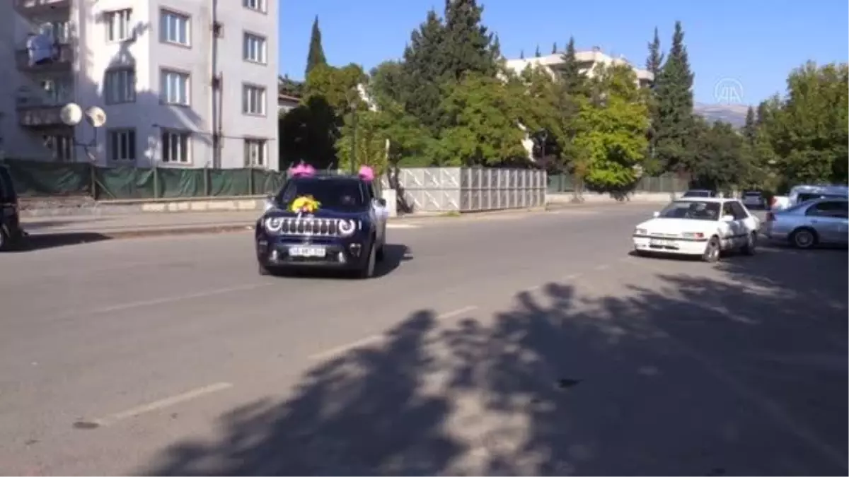 KAHRAMANMARAŞ - Down sendromlu genç kızın gelinlik hayali gerçek oldu