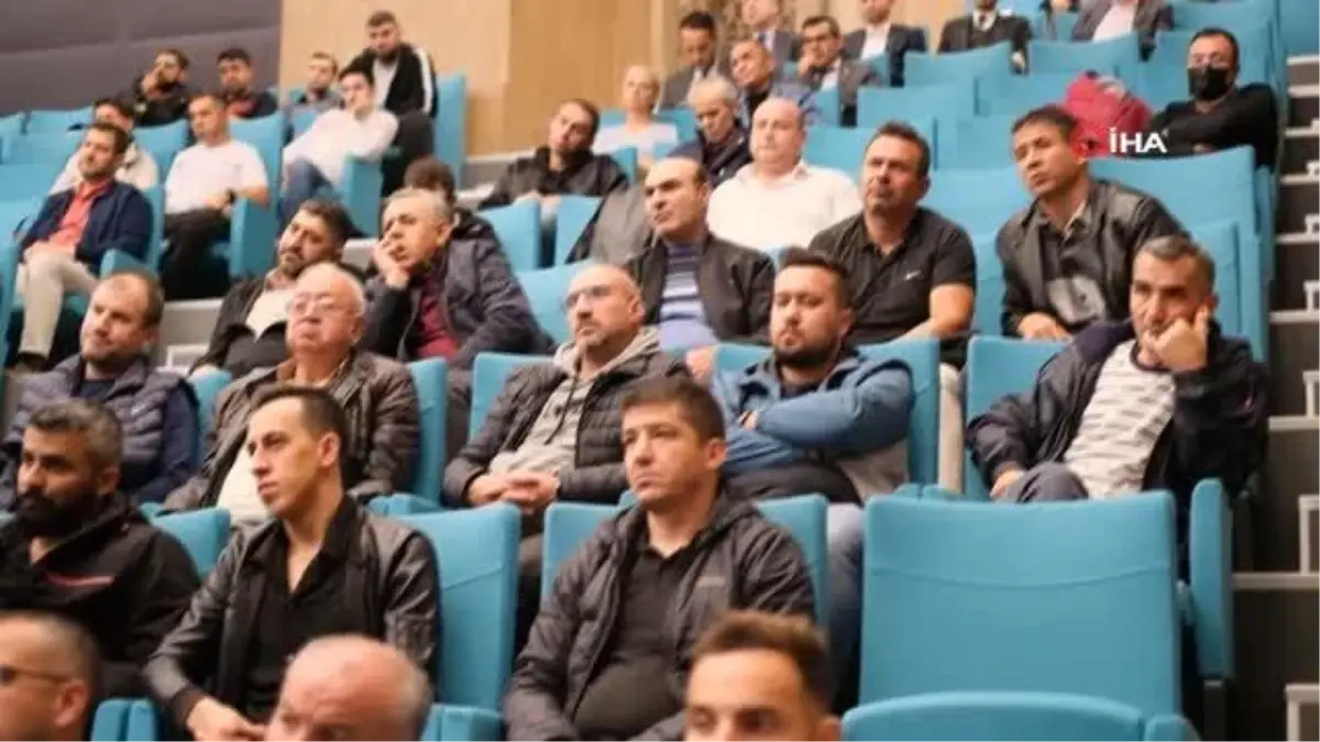 Kütahya haberleri... Kütahya Belediyesi\'nden 70 amatör spor kulübüne nakdi destek