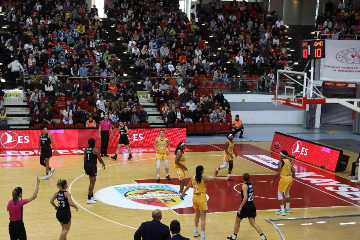 Rize haber! Melikgazi Kayseri Basketbol Takımı, Rize\'yi mağlup etti