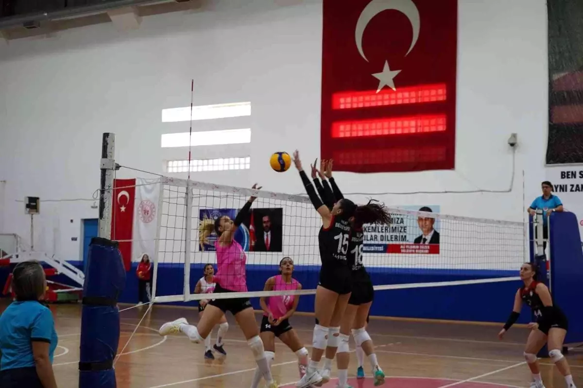 Kocaeli spor haberleri: TVF Kadınlar 2. Lig: Cadence Gölcük İhsaniye Spor: 3 Bilecik Belediye Spor: 2